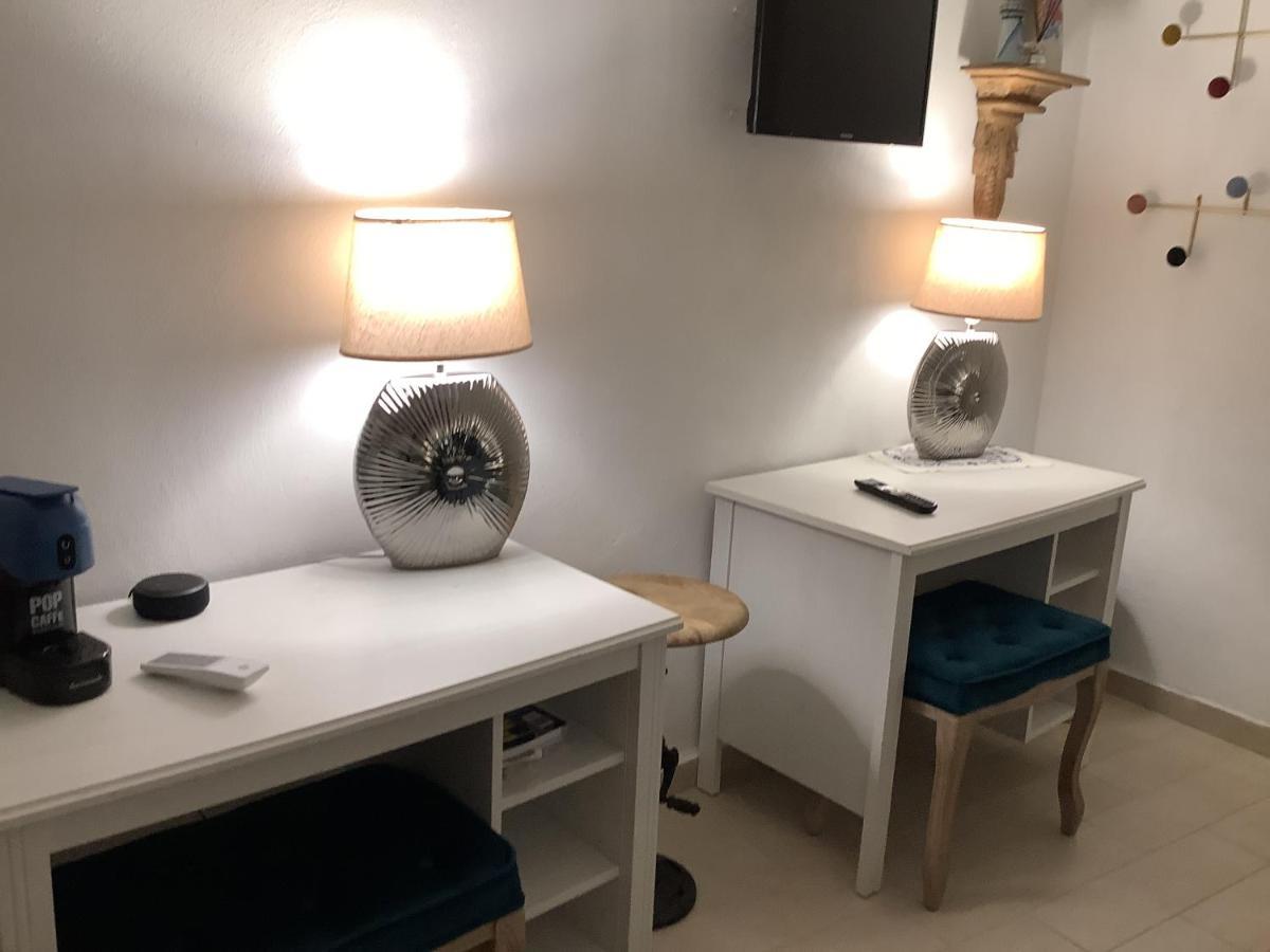 Tinnyhouse Napoli Eksteriør billede