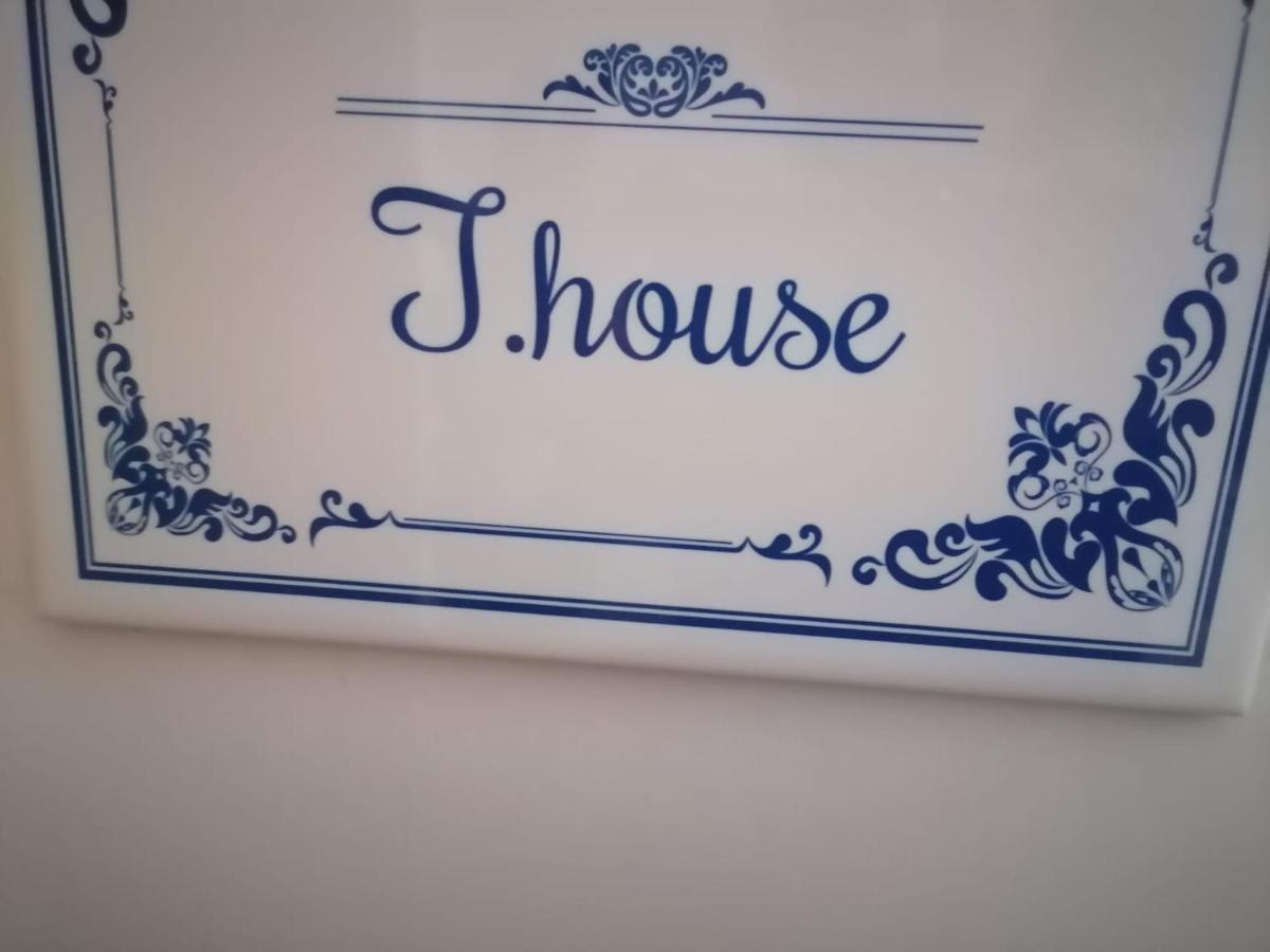 Tinnyhouse Napoli Eksteriør billede